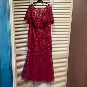 Elegant Red Evening Dress